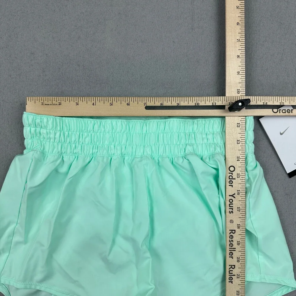 Nike Swift Running Shorts Women Small Green Dri-FIT Reflective Training Lining S